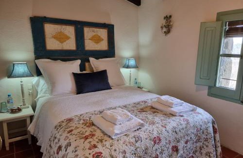 Santa Pau Ski Chalet | La Casita -Adults 0nly-