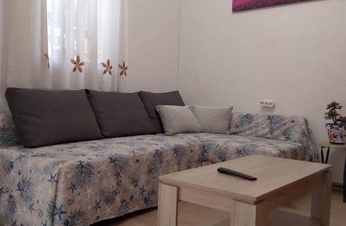 Elche House | La casita de colores