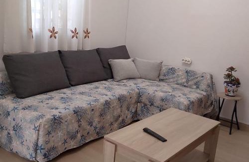 Elche House | La casita de colores