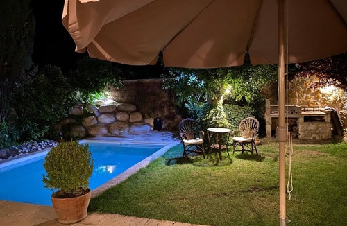 Puentedura House | La casita del Ciprés - Charming house p/7 with Pool and private garden