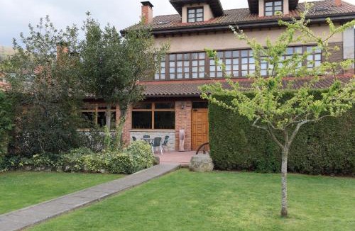 Laviana House | La Casona De Entralgo