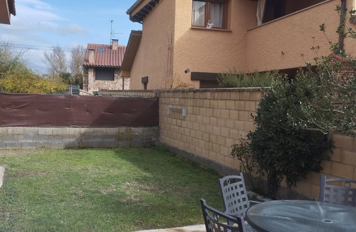 Rascafria Ski Chalet | La Casona de Rascafria, independent, surrounded by garden and ideal for families.