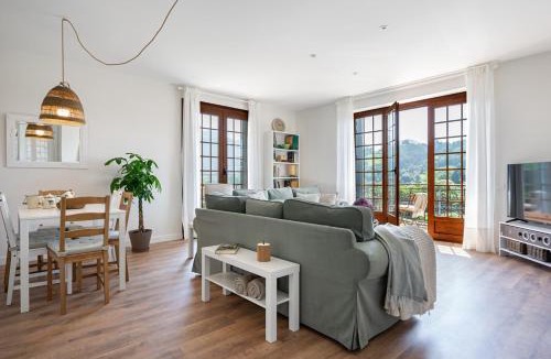 Ribadesella Ski Chalet | La Casona del Viejo Llovio