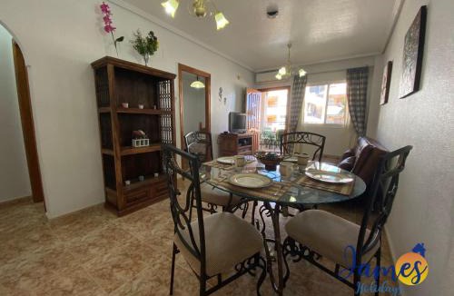 Los Altos Apartment | La Ciñuelica, R1 1st Floor Apartment with Comm Pool L106