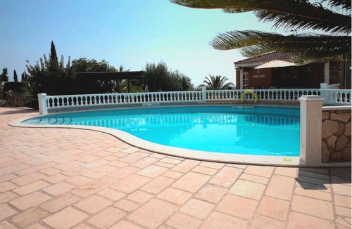 Costa Dorada House | La Cochera, Villa Sabrina Resort