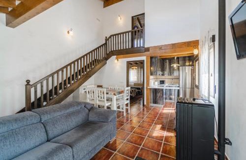 Espeja de San Marcelino House | La Dehesa de Santa Ursula 3