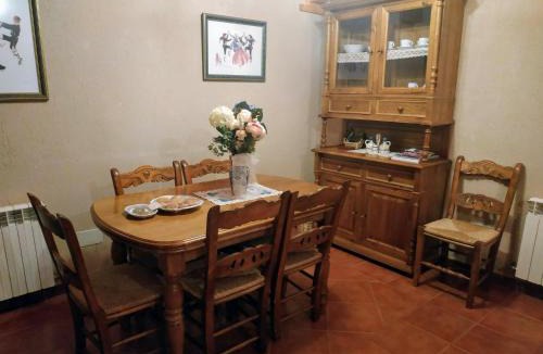 Santa Maria de Ordas House | La Forqueta y El Fontanal