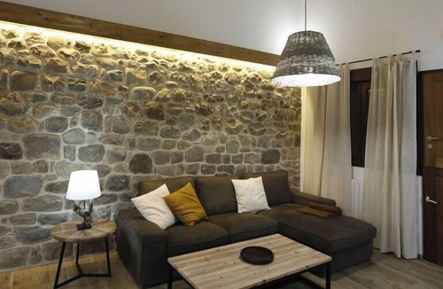 Caviedes Apartment | LA HIGUERA Apartment LA HUERTONA DE CAVIEDES