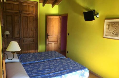 Peruyes House | LA LLANADA