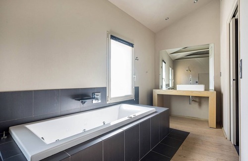 Saint-Jean Apartment | La Loge de Mer - Junior Executive Suite (2)