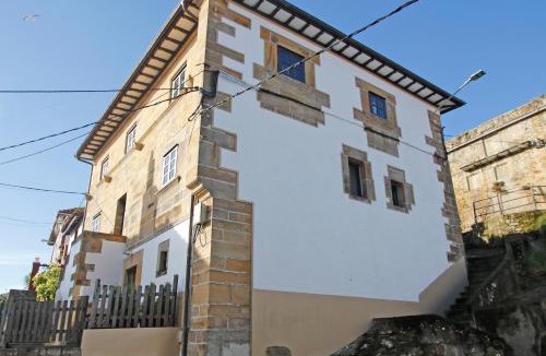 Lastres Apartment | LA MAR SALADA