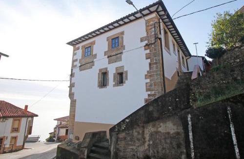 Lastres Apartment | LA MAR SALADA