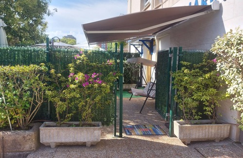 Laredo House | LA MARINA B 1 BEDROOM