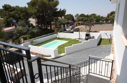 Torrent House | La Morada de Sasa Casa tierra