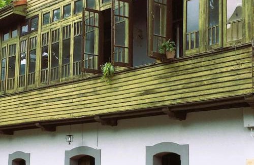 Barzana House | La Naranxa