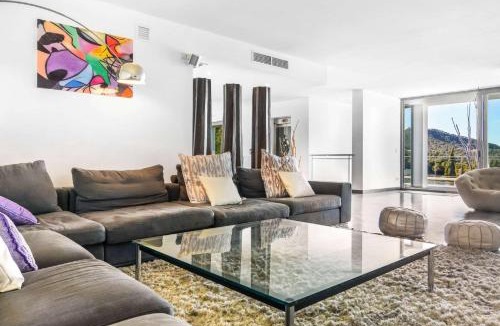 Roca Llisa Villa | La Perla de Ibiza