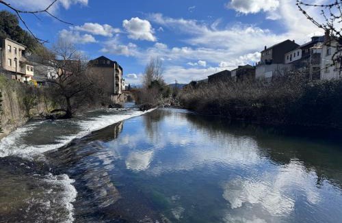 Villafranca del Bierzo Apartment | La Puerta del Valle