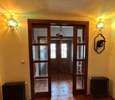 Saelices de la Sal House | La Salera - Casa Rural