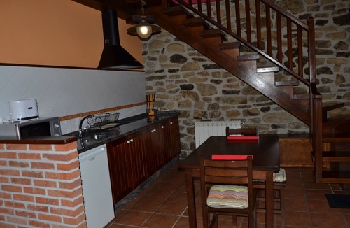 Bueres Apartment | La Seronda de Redes Apartment 4 pax