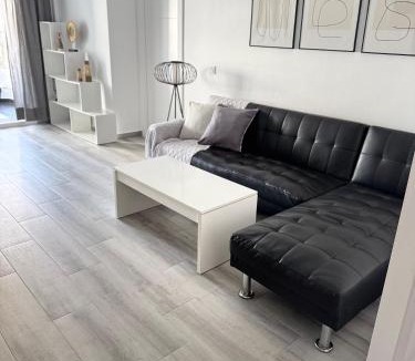Cruz de Humilladero Apartment | La Unión Home