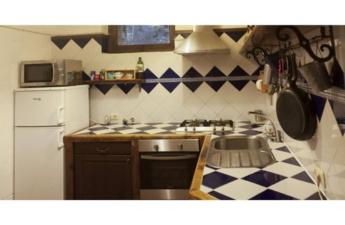 Penamellera Alta House | La Valleja getaway for groups seeking serenity and natural beauty of Picos