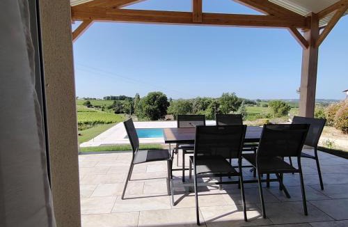 Pomport Villa | La Villa des Côteaux