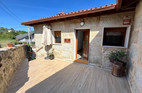 Toen Cottage | Lahoz House