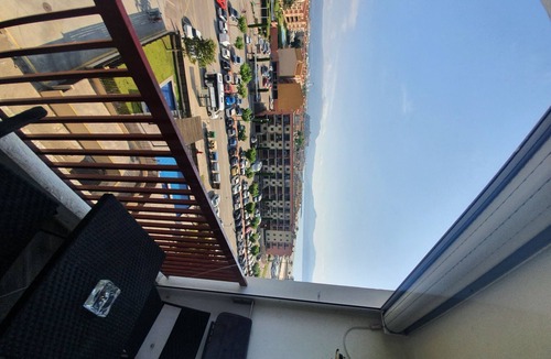 Empuriabrava Apartment | Large air-conditioned beachfront studio up to 4 people close to shops