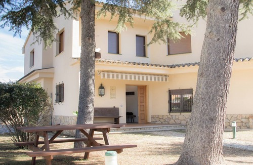 Calella de Palafrugell Ski Chalet | Large villa close to the best beaches of the Costa Brava.