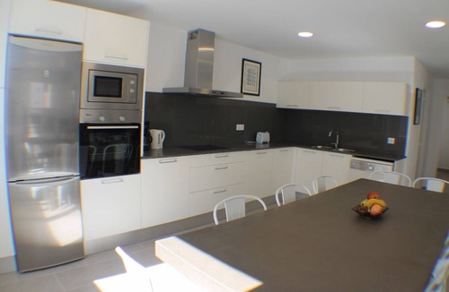 Santa Margarida Apartment | Las Acacias - Four Bedroom Apartment, Sleeps 10