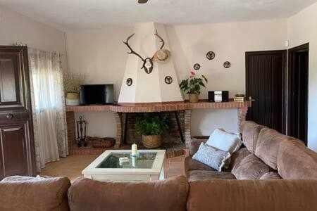 Villaviciosa de Cordoba House | Las Chorreras del Orejón 1