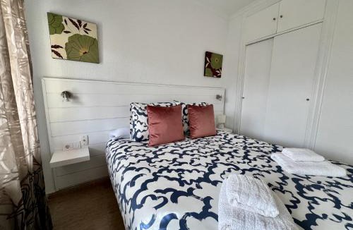 Carihuela Apartment | Las Palomas Beach