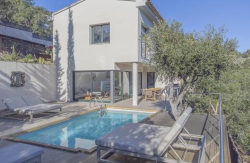 Sa Riera House | Leo