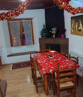Vall de Cardos Apartment | Les Llucanes