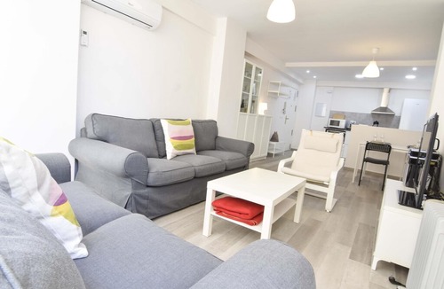 Parque Ayala Apartment | Letmalaga Huelin Apartment