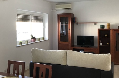 Jaen Apartment | Libertad 8 Luminous Attic