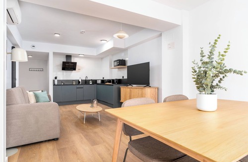 Oviedo City Centre Apartment | Limehome Oviedo Calle Postigo Bajo