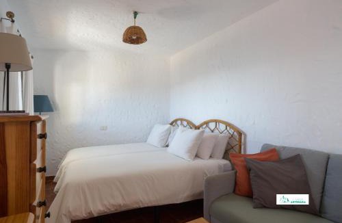 Artenara Apartment | Living Artenara - EARTH Adults Only