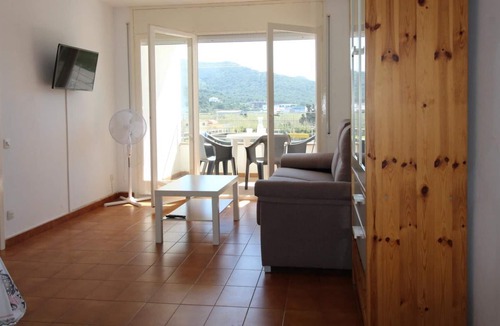 Port de la Selva Apartment | LLANÇÀ 8 MUNTANYA - Penthouse just 20 m. from the beach of La Ribera.