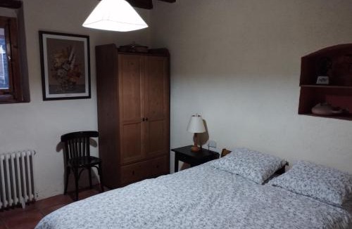 Sant Julia de Vilatorta House | Llar compartida El Tupí