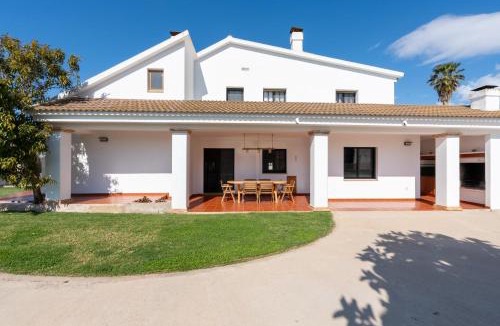 Deltebre House | Lo Ribé - Casa gran amb Piscina a la vora del riu Ebre
