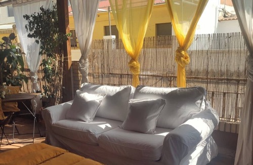 Ecija House | Loft for rent in Casa de las Violetas with terrace and mini kitchen