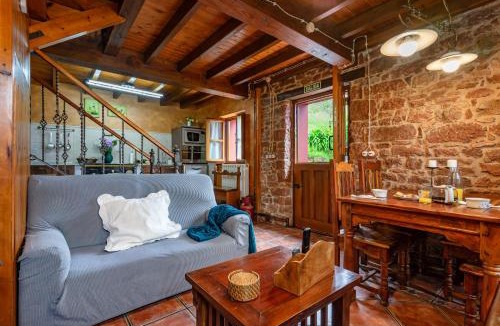 Camoca House | Lolo