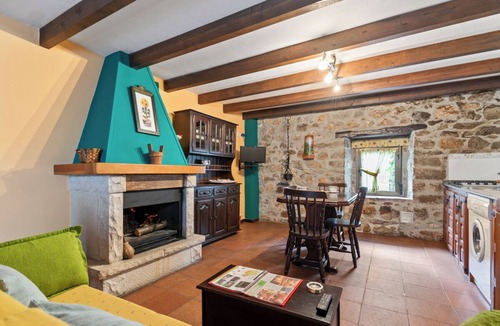 Caunedo Apartment | Lorences Rural Apartments for 2 people