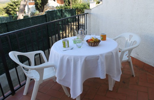 Almadraba-Canyelles Apartment | Los Angeles 63 - One Bedroom Apartment, Sleeps 4