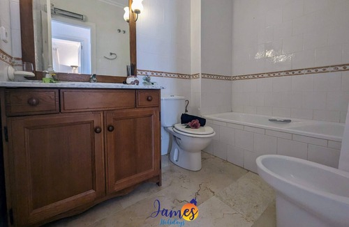 Villamartin Apartment | Lovely 2 bed Apt with Com Pool in Villamartin VM45