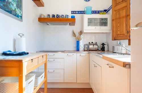 Puerto de Soller Apartment | Lovely Apartment On the Beach with Beautiful Terraces, A/C & Wi-Fi