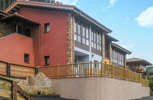 Carabano Apartment | Lovely apartment in Villaviciosa