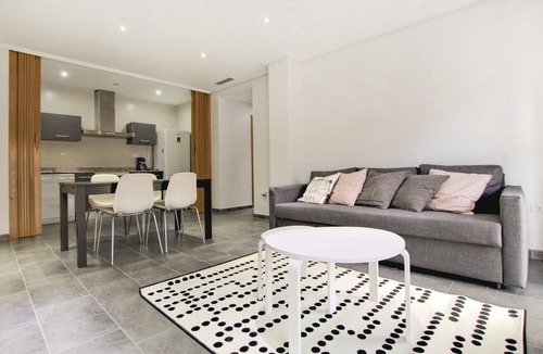 Dolores Apartment | Lovely apartment in Dolores with WiFi