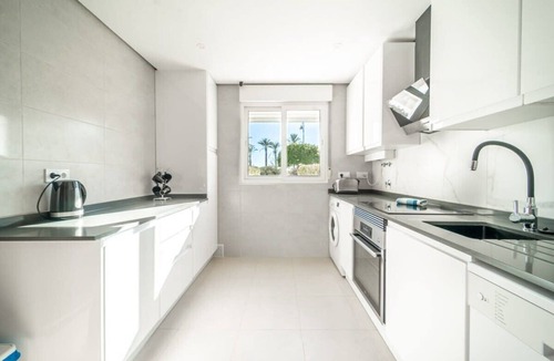 Roldan Apartment | Lovely groundfloor apartment - AA3302LT
